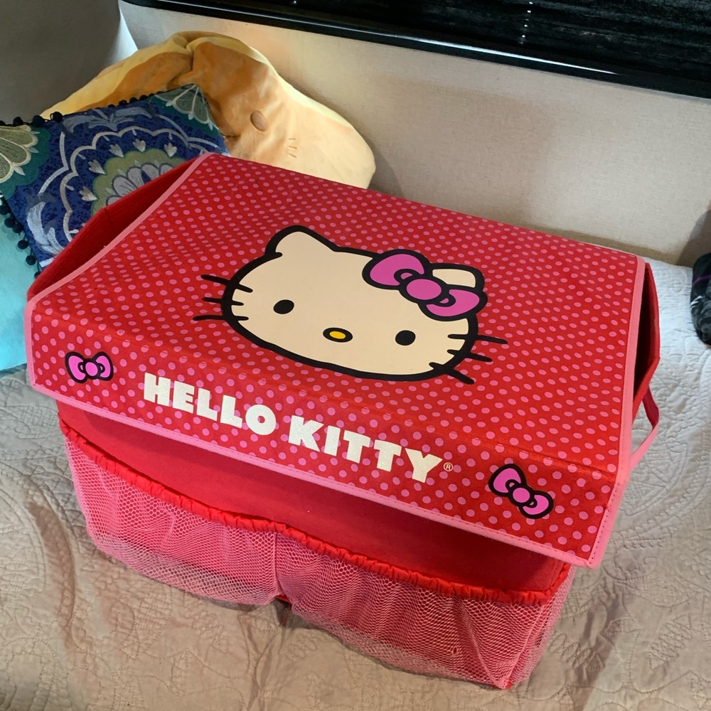 RARE Hello kitty storage